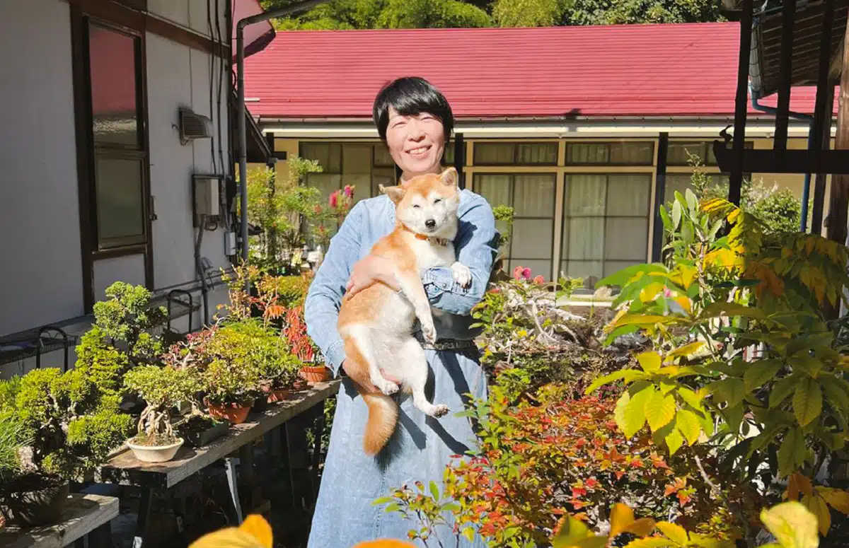 Entrevista a Hyakuman Yuuki, autora de manga y aficionada al bonsái